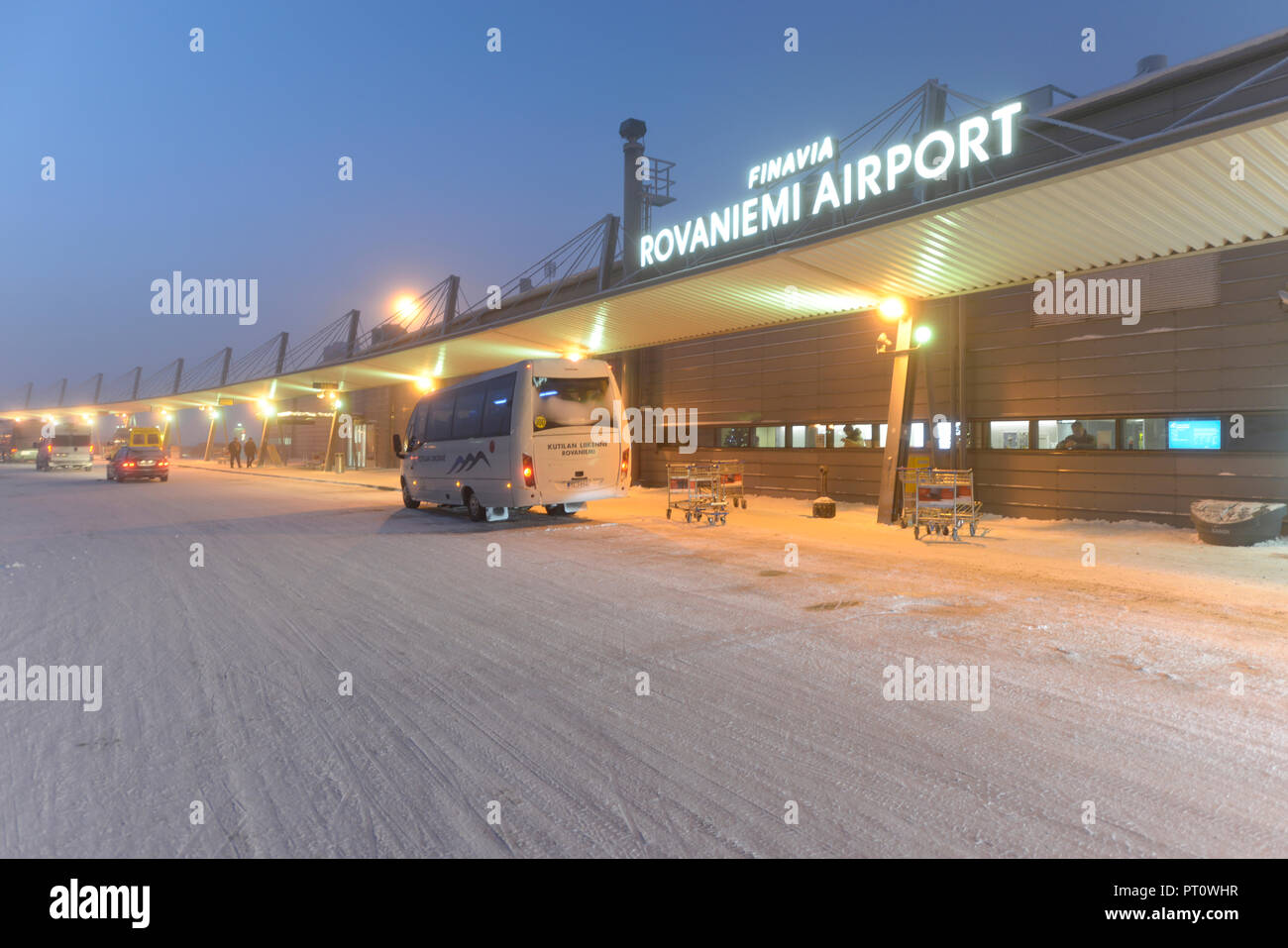 ROVANIEMI/FINNLAND - Dezember 15, 2016: Rovaniemi International Airport. Stockfoto