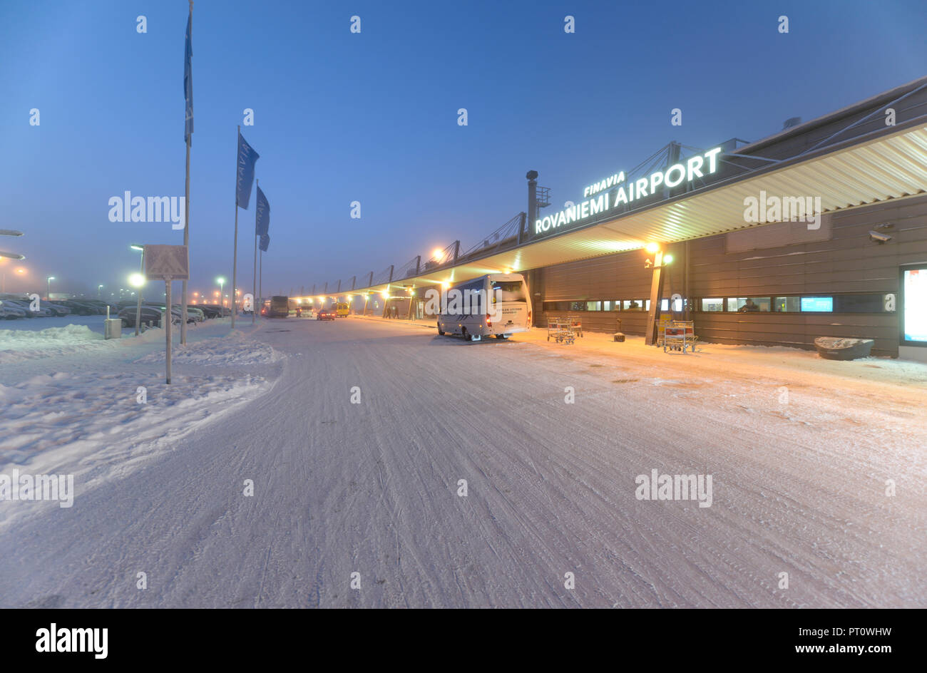 ROVANIEMI/FINNLAND - Dezember 15, 2016: Rovaniemi International Airport. Stockfoto