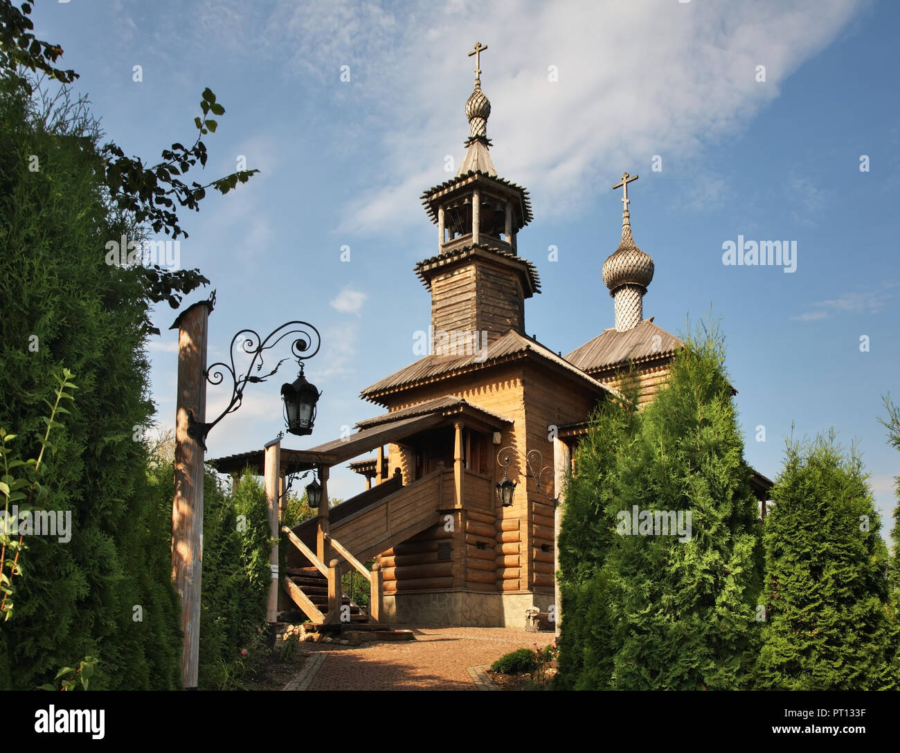 Kirche der Fürsprache der allerseligsten Jungfrau Maria, Hoch. Borovsk. Oblast Kaluga. Russland Stockfoto