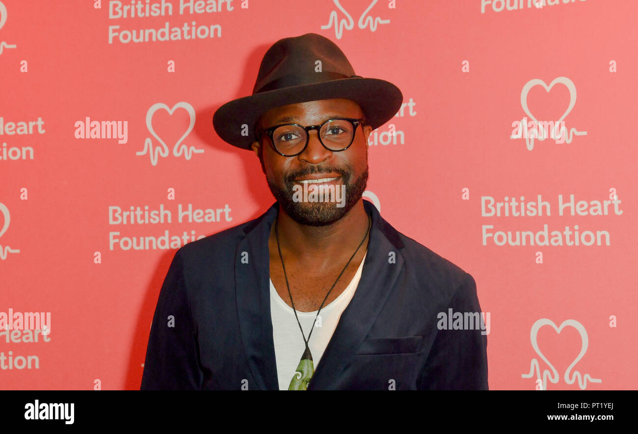 London, Großbritannien. 5. Oktober 2018. Kevin Weiß besucht die British Heart Foundation Herz-held Auszeichnungen im Globe Theater, zu feiern und sagen Danke an inspirational Unterstützer der Nächstenliebe. Bild Datum: Freitag, den 5. Oktober 2018. Von Kay Burley gehostet, Preise gingen zu selbstloser Geldbeschaffer und diejenigen, die bemerkenswerten Mut gezeigt haben, und darüber hinaus gegangen, um anderen zu helfen. Die Nominierungen sind jetzt offen für Herz Held im nächsten Jahr ausgezeichnet. Bild Capital/Alamy leben Nachrichten Stockfoto