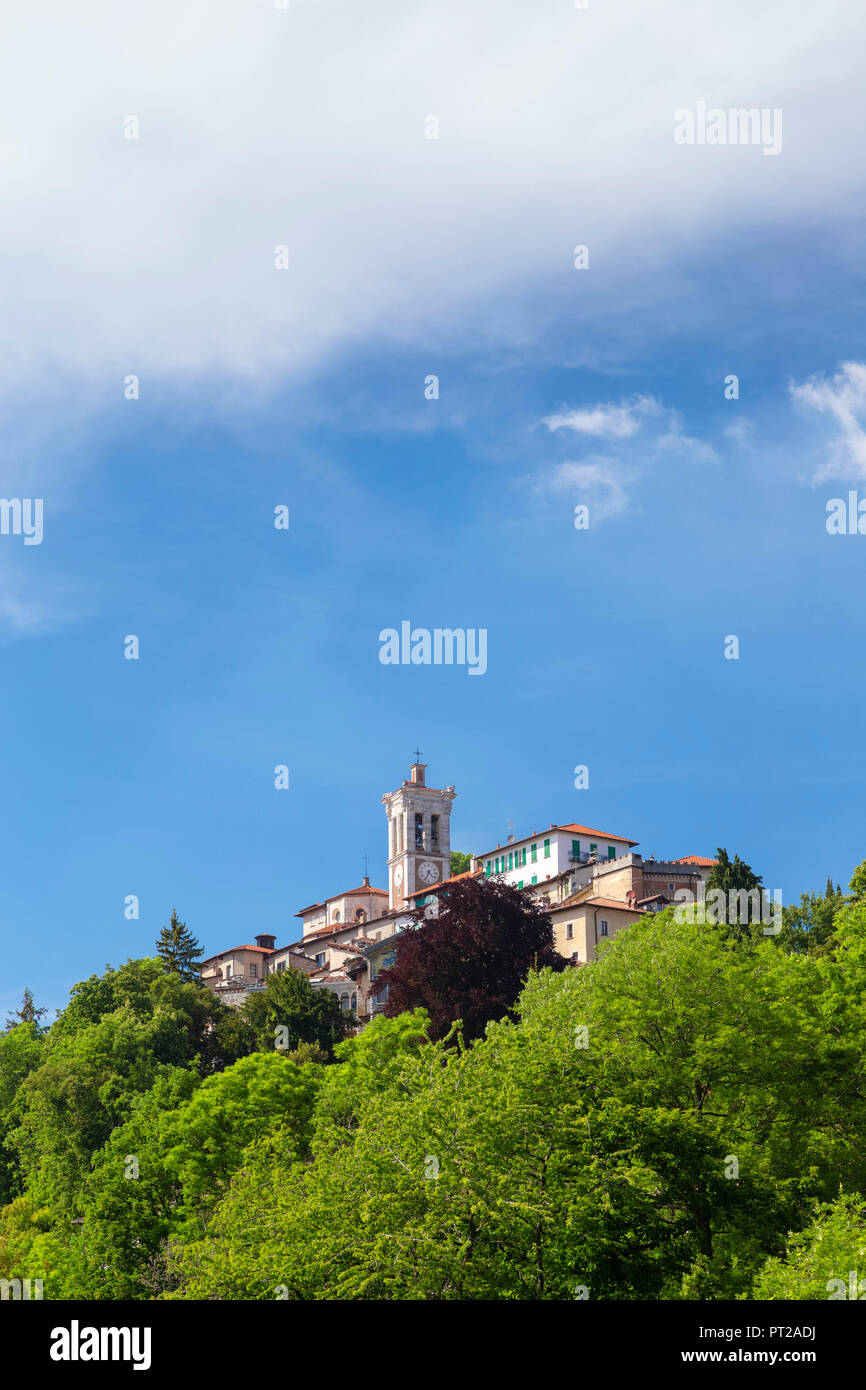 Ansicht der Kapellen und der heilige Weg der Sacro Monte di Varese, UNESCO-Weltkulturerbe, Sacro Monte di Varese, Varese, Lombardei, Italien, Stockfoto