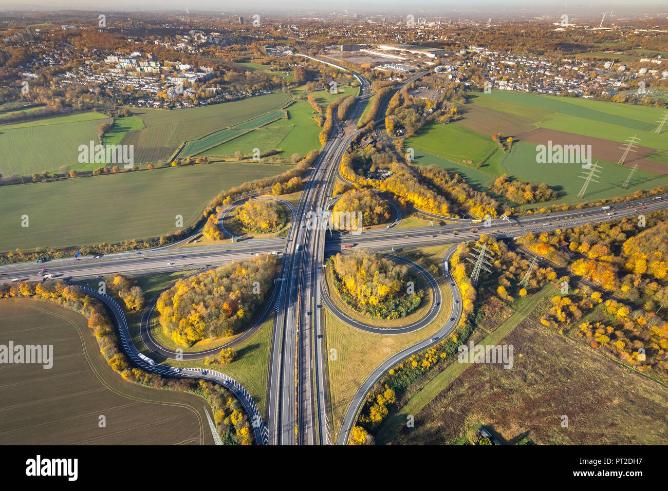 Zukünftigen kommerziellen Bereich am Autobahnkreuz A43 und A448 Kreuzung Querenburg, Bochum, Ruhrgebiet, Nordrhein-Westfalen, Deutschland Stockfoto