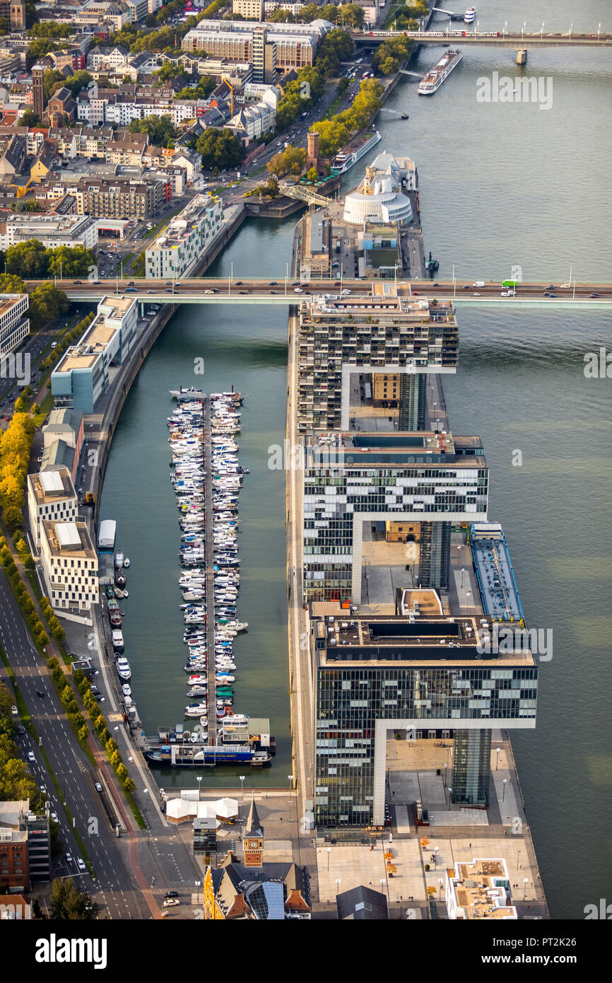 Kranhäuser und Rhein, Hafen an der Kranhäuser, Köln, Rheinland ...