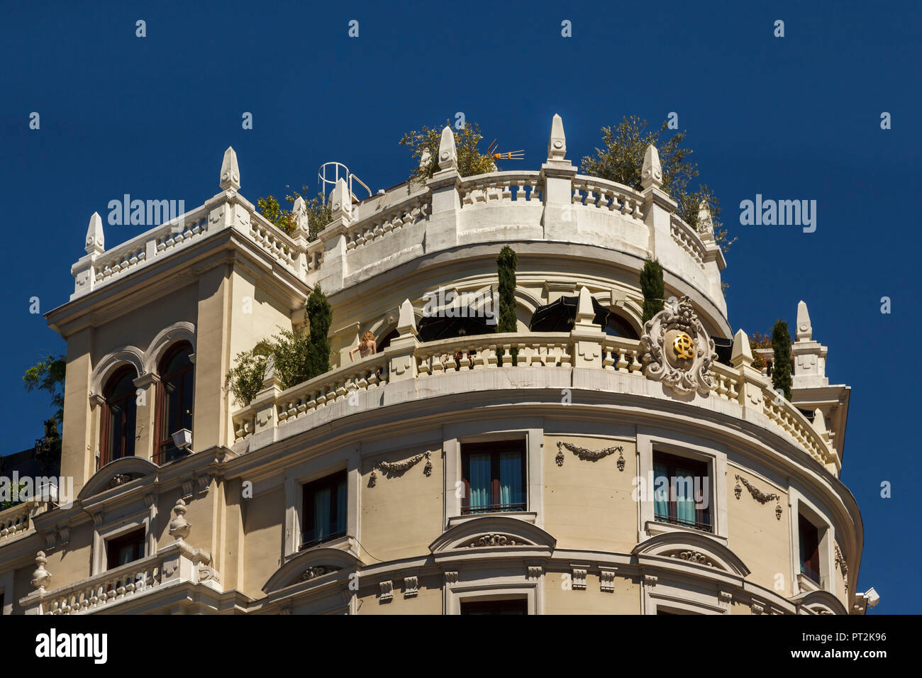 Haus Fassade, mit Stuck, Madrid, Spanien eingerichtet, urbane Architektur Stockfoto