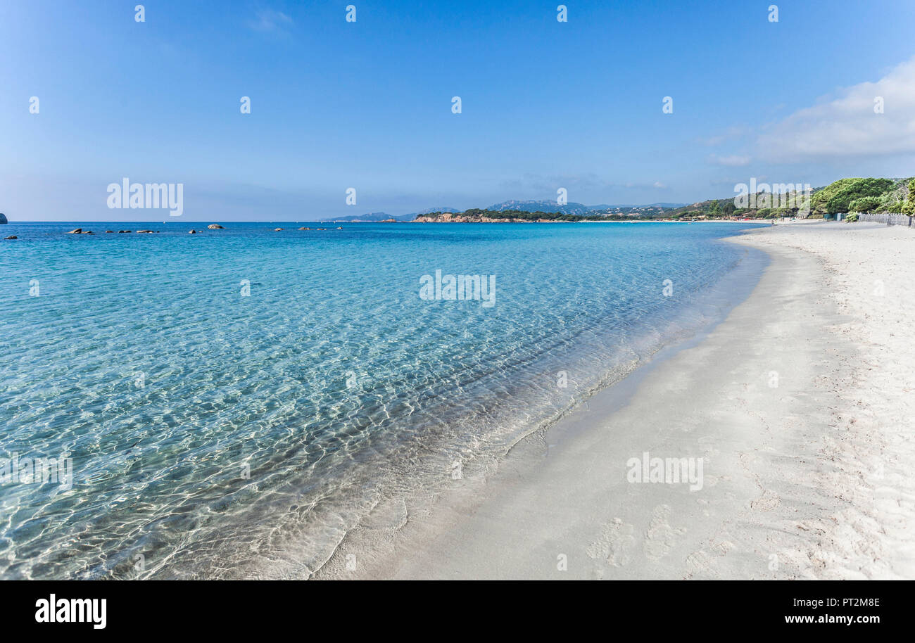 Blick auf den feinsandigen, einsame Strand von Palombaggia, Korsika Stockfoto