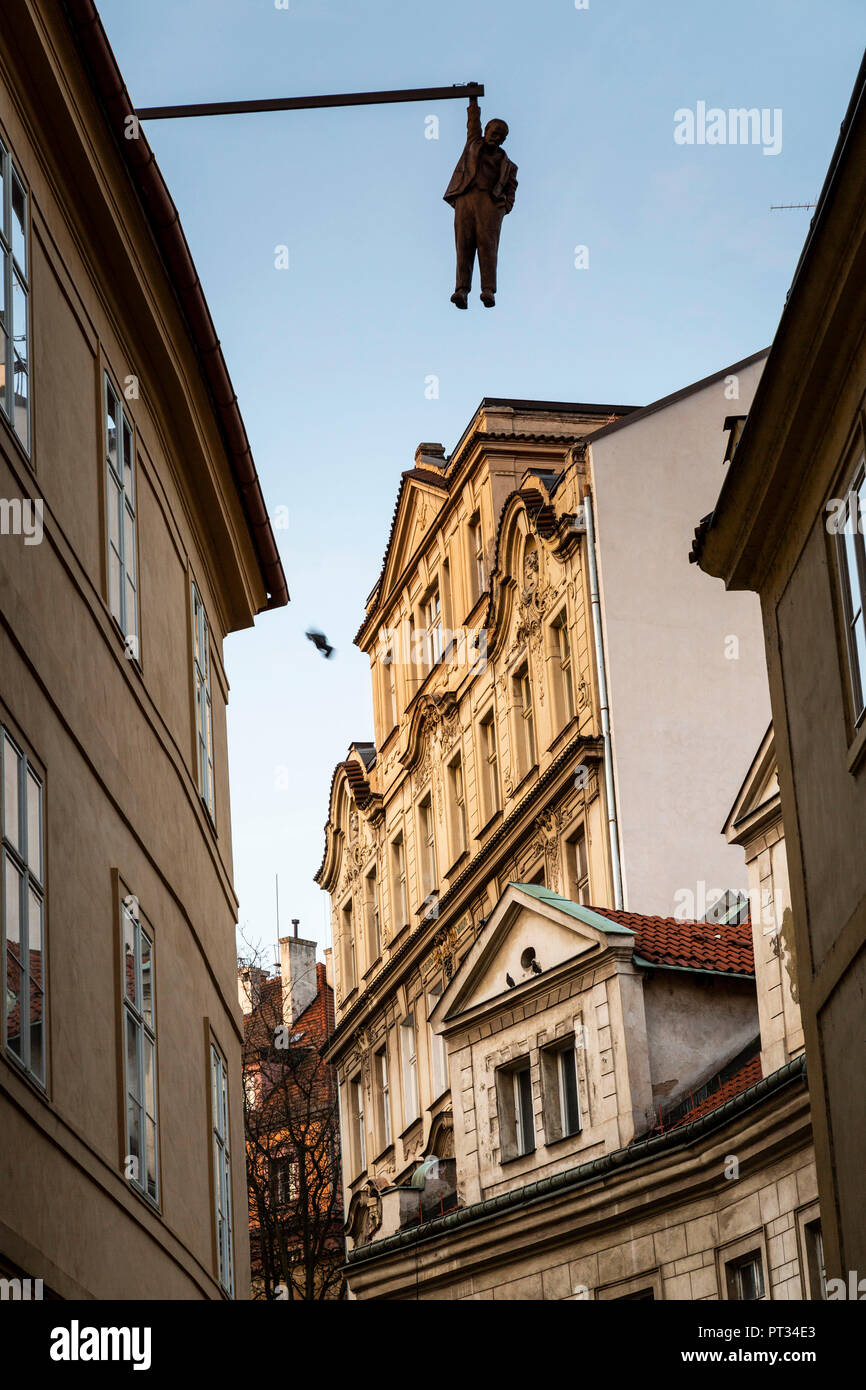 Europa, Tschechien, Prag, David Cerny - Der Hängende Mann - Sigmund Freud Stockfoto