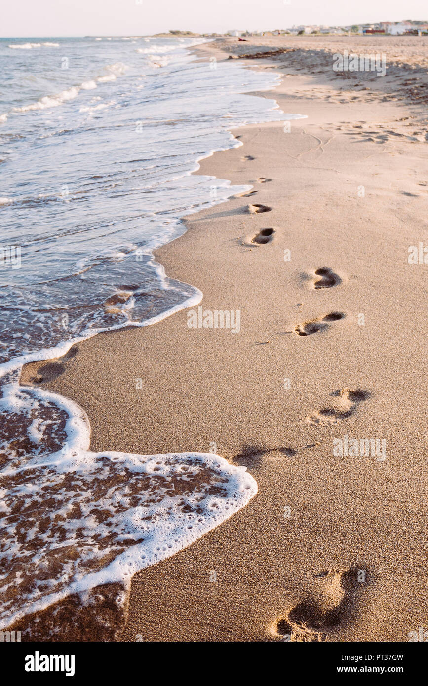 Spuren im Sand Spuren im Sand am Strand Stockfoto