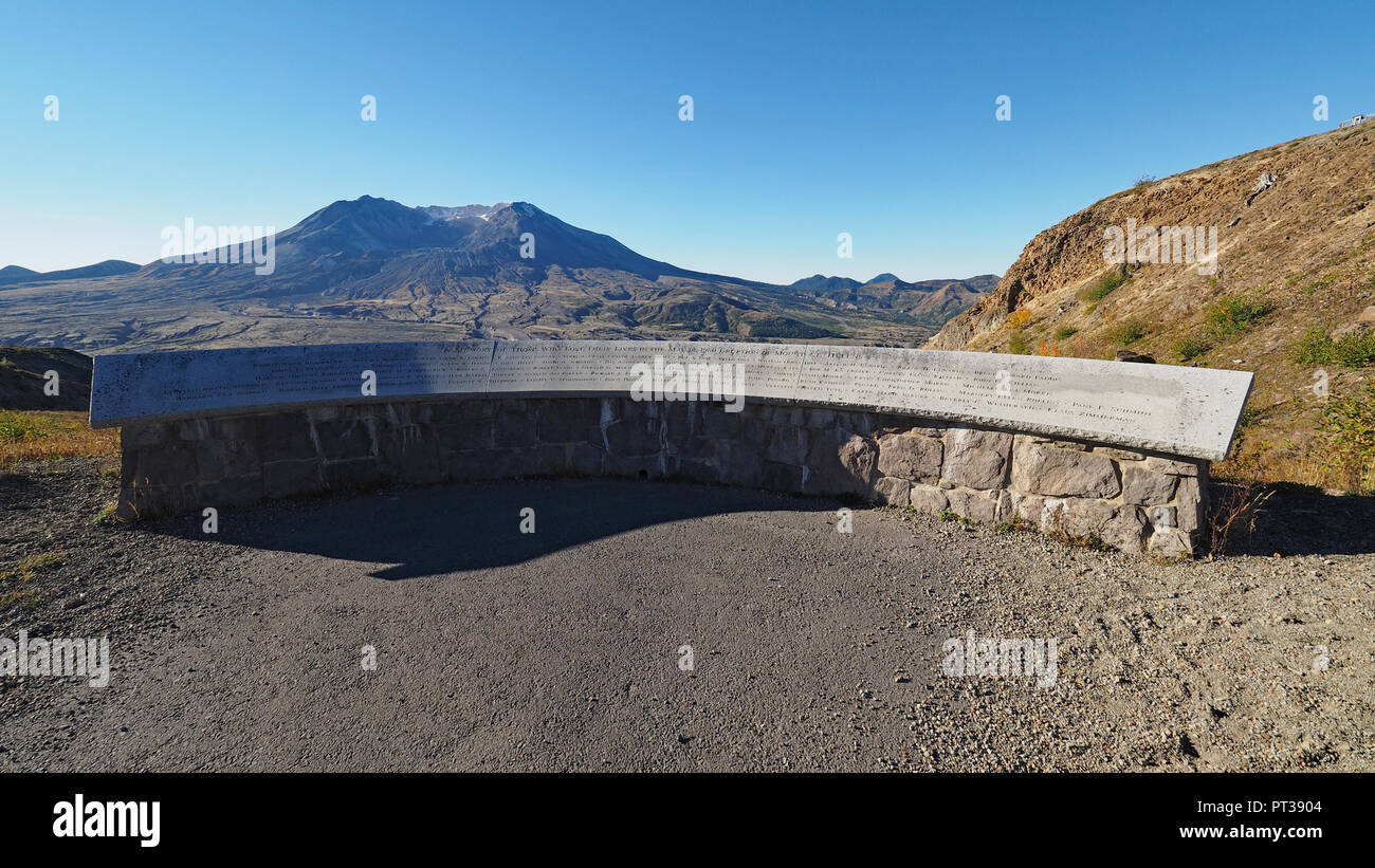 Denkmal am Mount Saint Helens zu den Menschen in der Eruption von 1980 getötet. Stockfoto