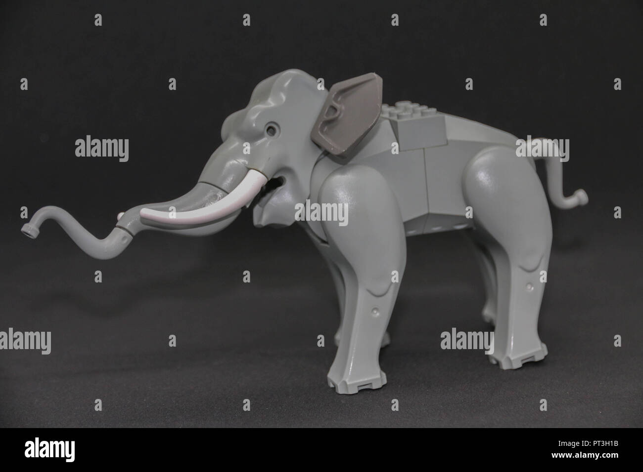 LEGO Elefant Abbildung Stockfotografie - Alamy