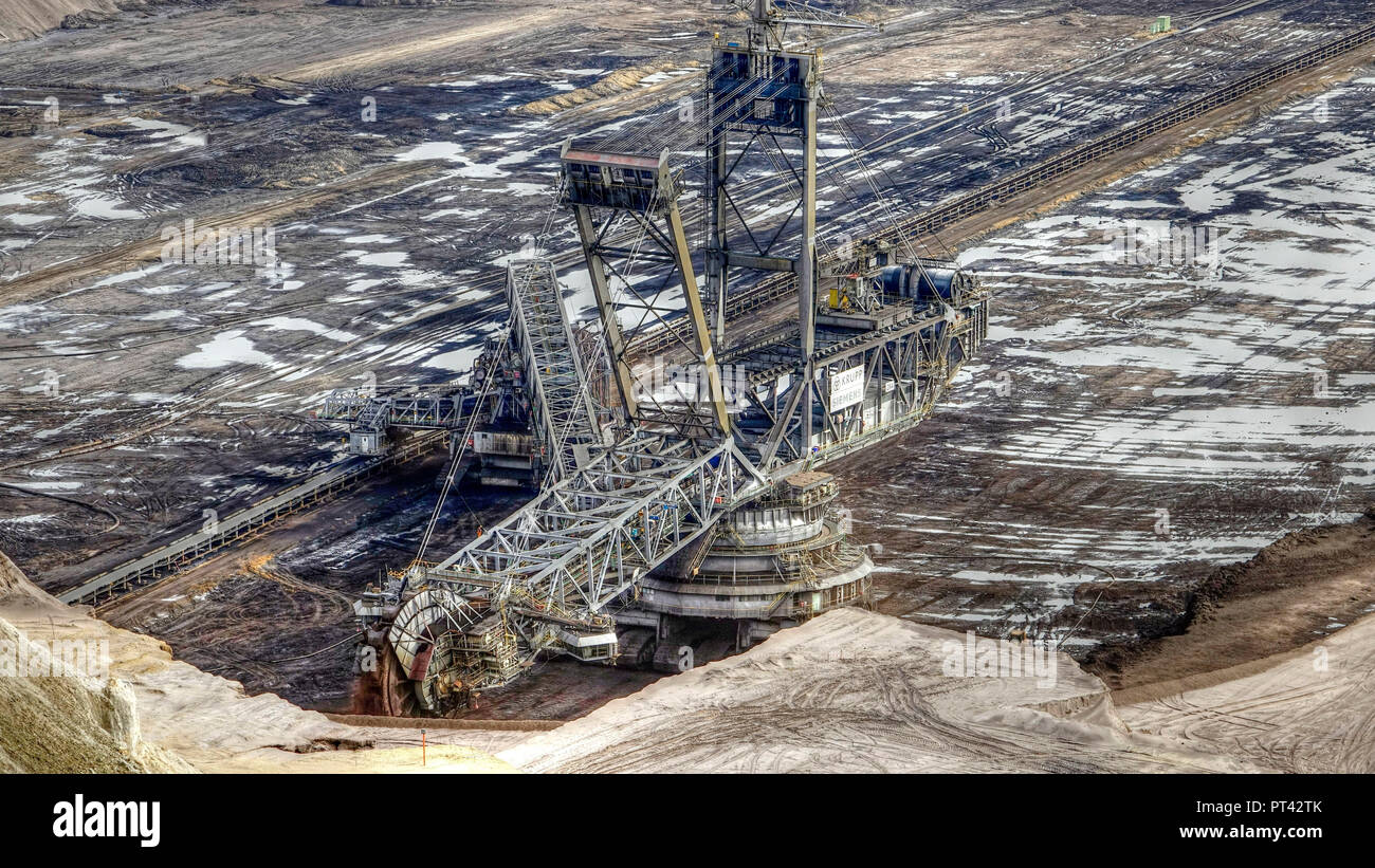 Bohren in Garzweiler der RWE in der Nähe von Grevenbroich, Rheinische Braunkohle Feld, Nordrhein-Westfalen, Deutschland Stockfoto