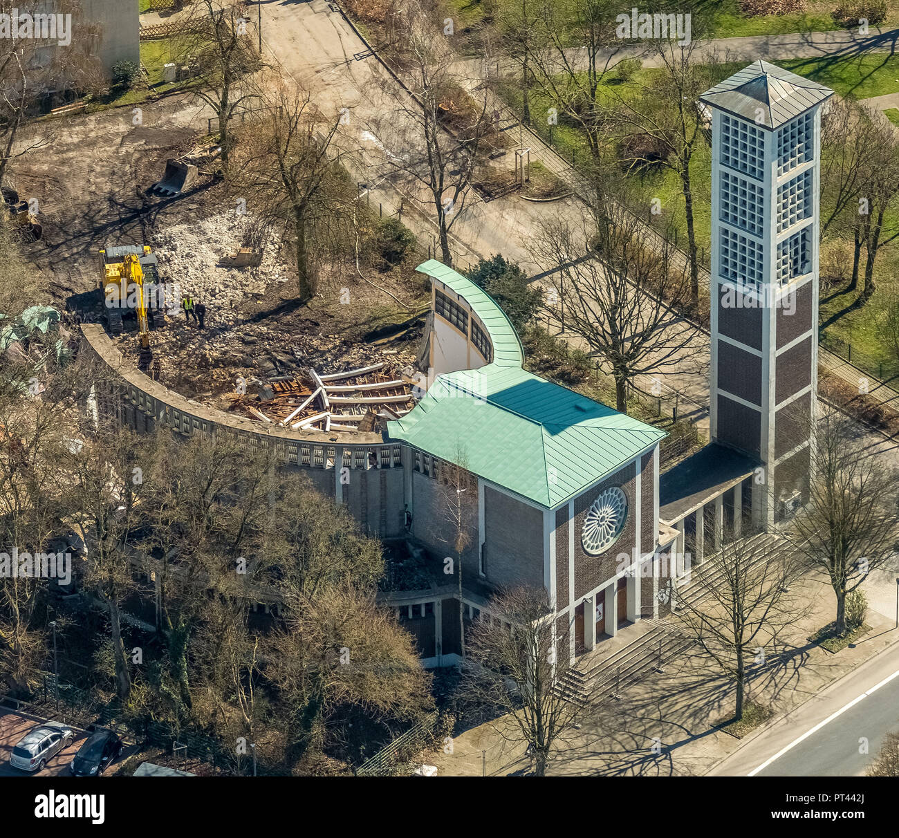 Abriss der katholischen Kirche auf den Hausacker St-Stephanus Straße in Essen, Ruhrgebiet, Nordrhein-Westfalen, Deutschland Stockfoto