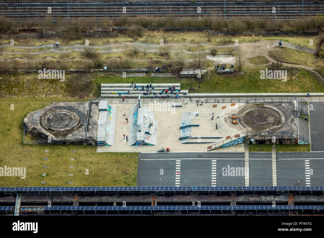 Skatepark Schalkerverein auf dem Gelände des ehemaligen Stahlwerks Schalker Verein in Gelsenkirchen, Ruhrgebiet, Nordrhein-Westfalen, Deutschland Stockfoto
