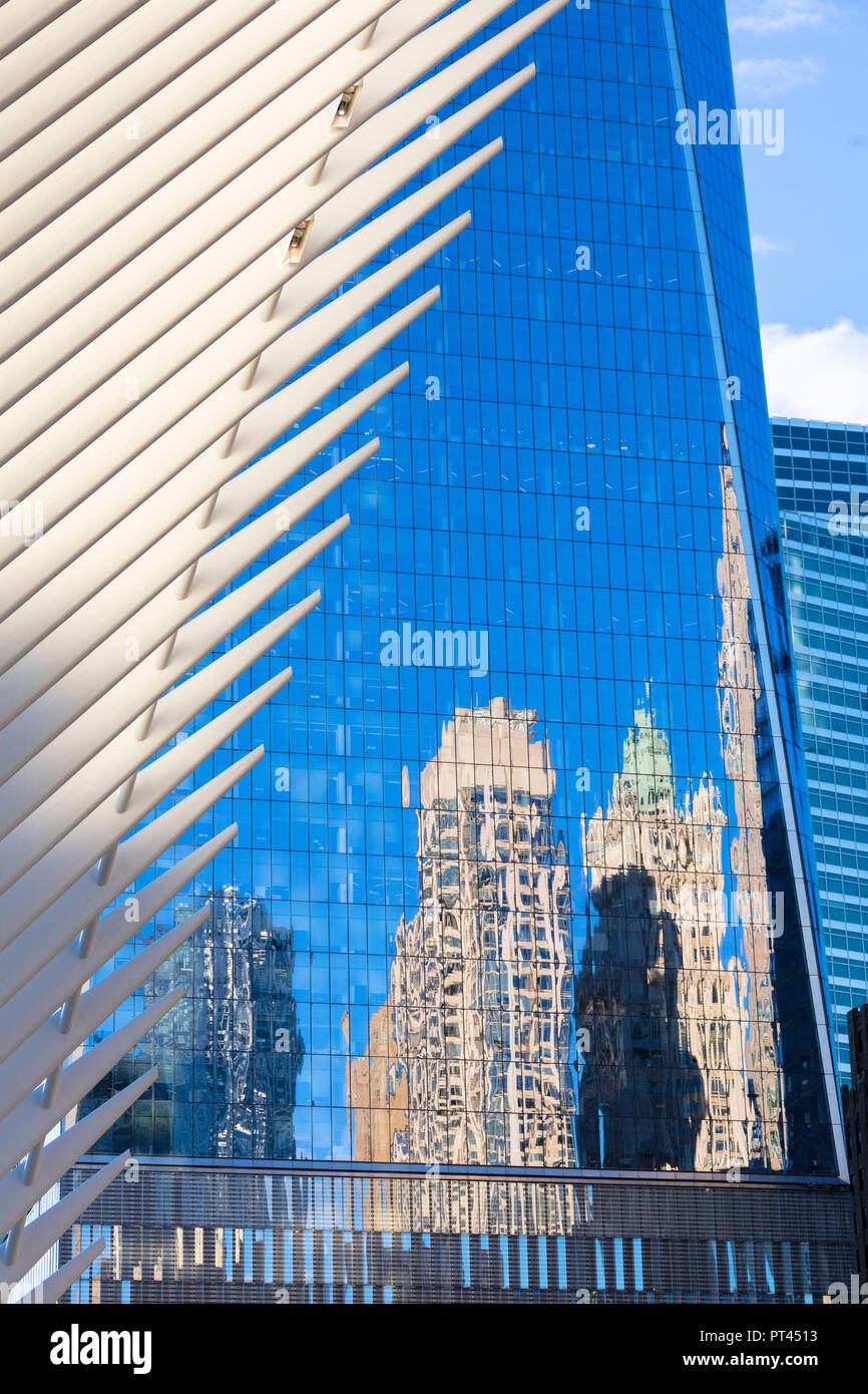 Die Oculus Gebäude und Freedom Tower, One World Trade Center, Lower Manhattan, New York City, USA Stockfoto