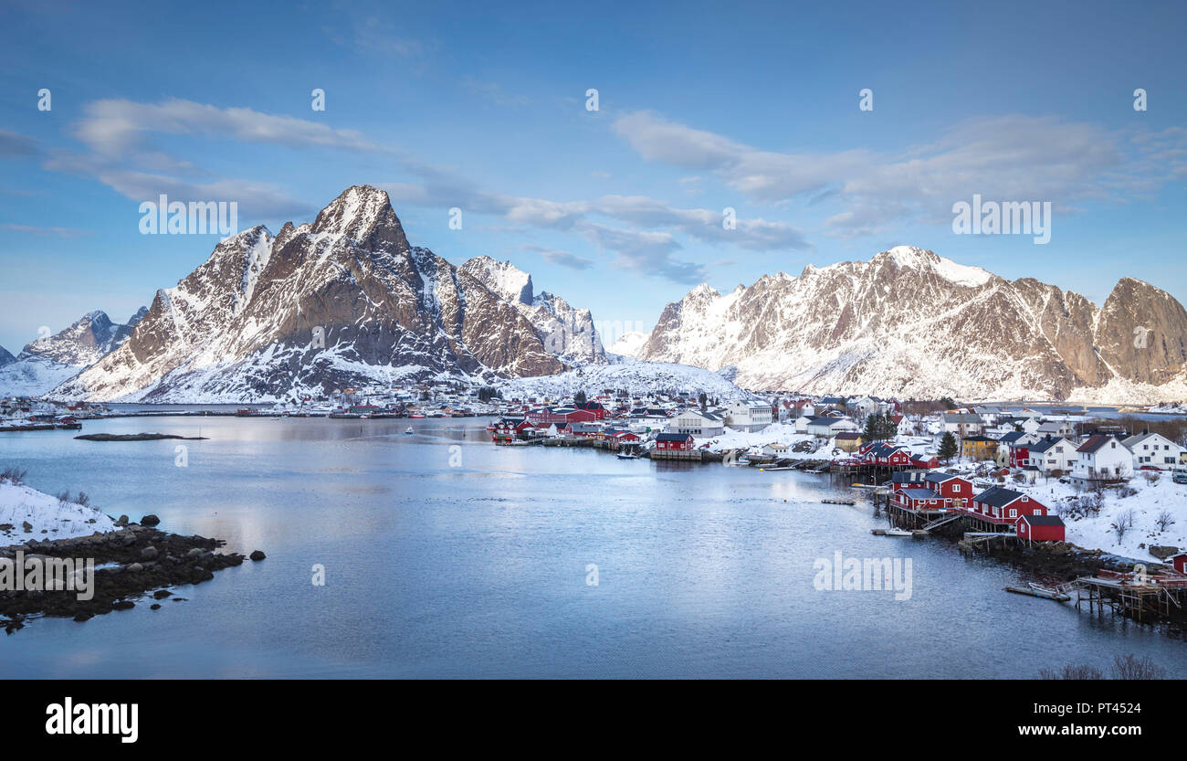 Reine Dorf, Lofoten, Norwegen Stockfoto