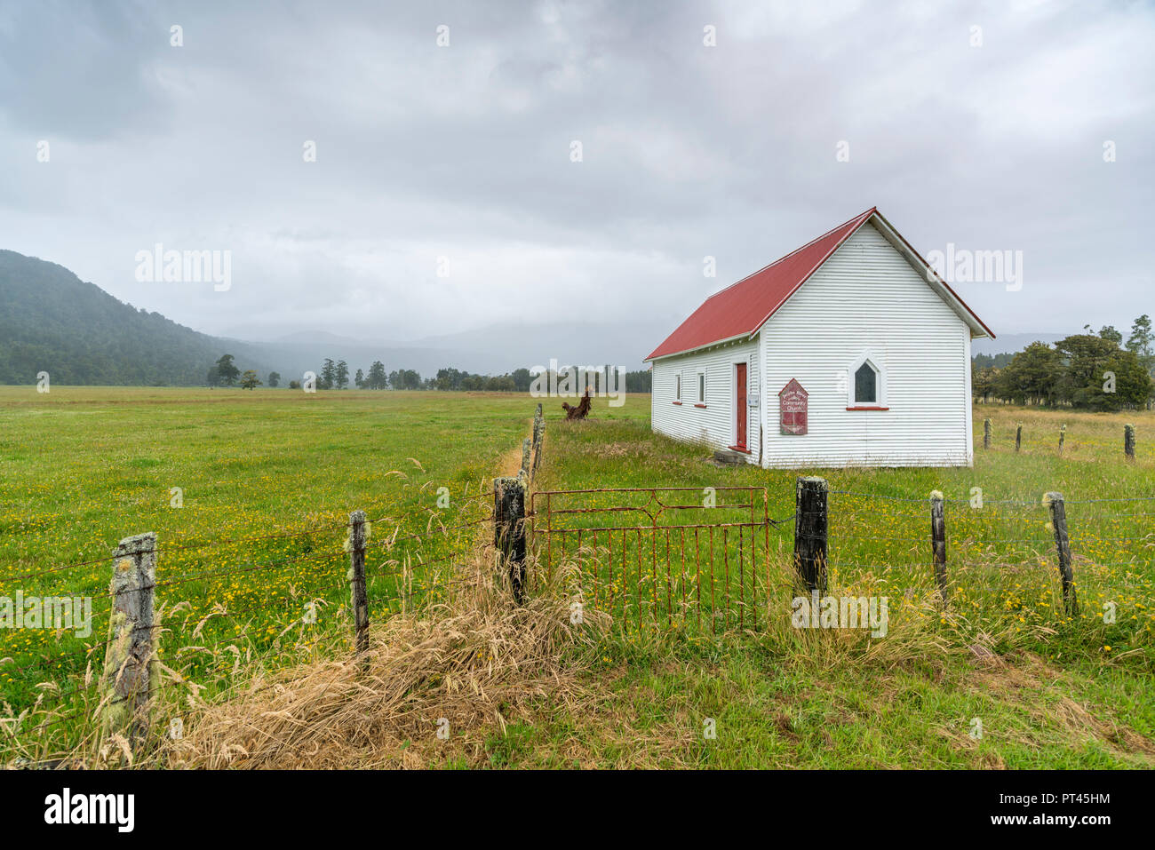 Anglikanische Kirche Unserer Lieben Frau von den Fluss, Jacobs River, West Coast Region, South Island, Neuseeland, Stockfoto