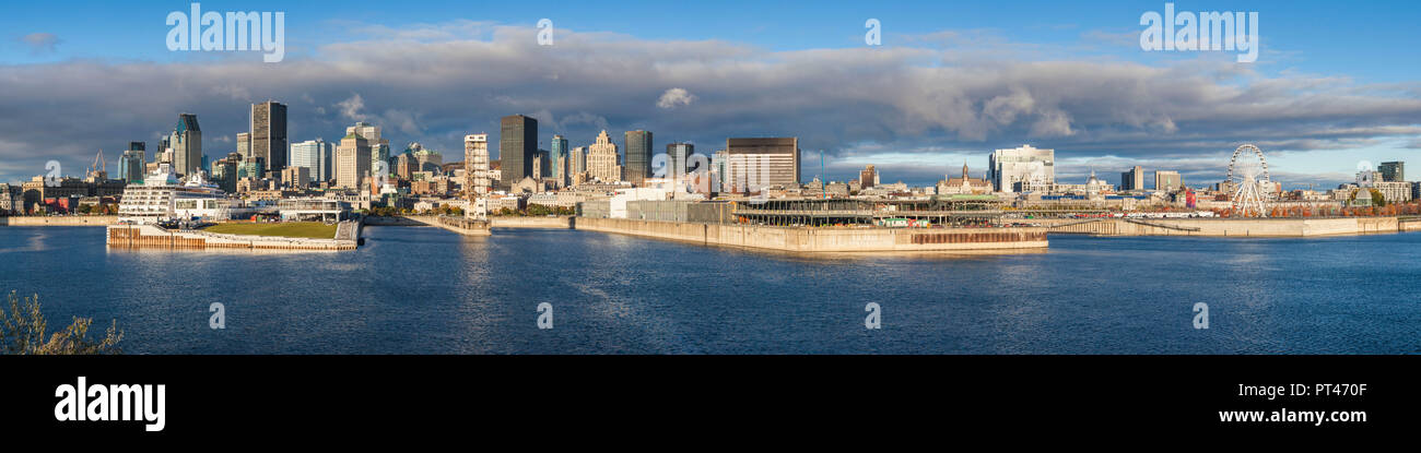 Kanada, Quebec, Montreal, die Skyline der Stadt vom St. Lawrence River Stockfoto