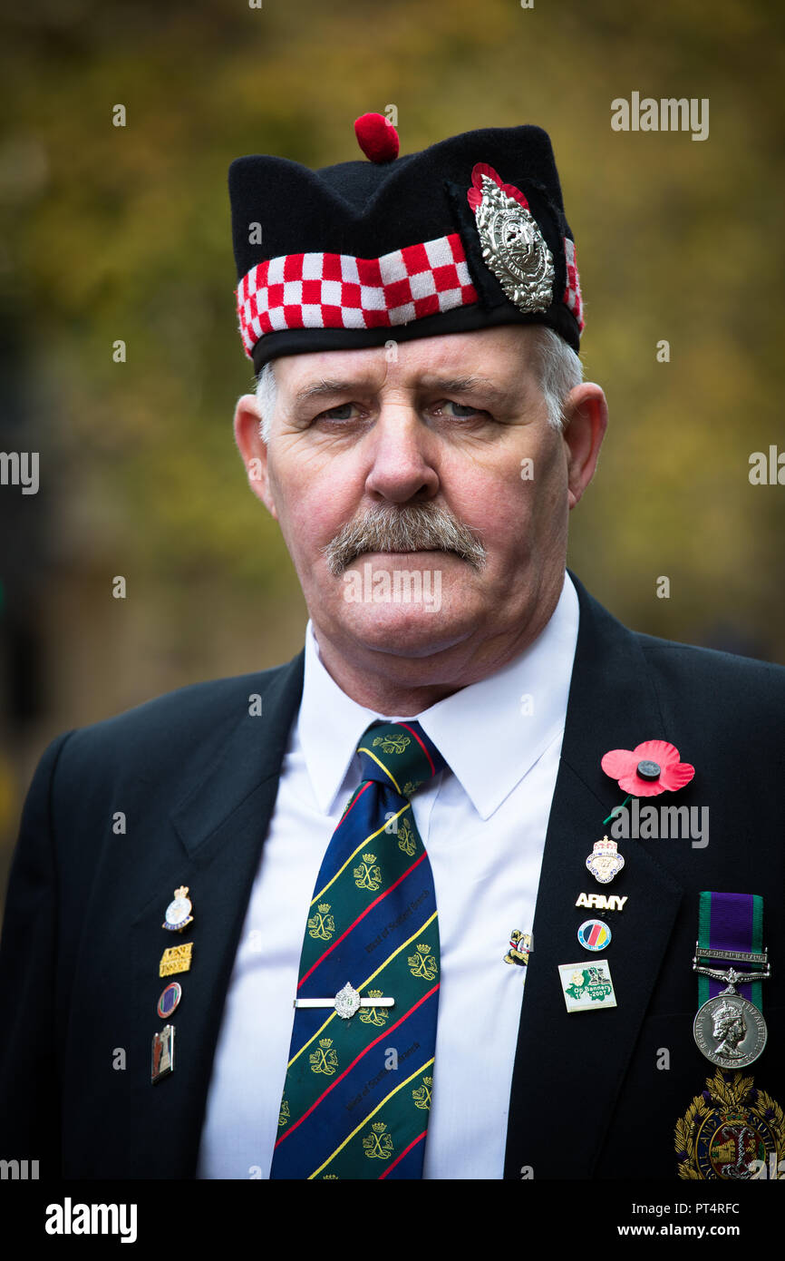 Schottische veteran Tragen seiner regimental Kappe an der Erinnerung Tag der Parade, London. Stockfoto