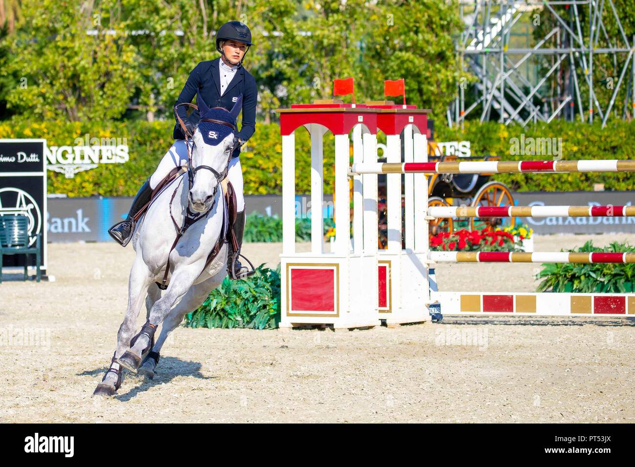 Barcelona, Spanien. 6. Okt 2018. Platz 4. Jonna Ekberg. SWE. Reiten Schicksal Van Schore. Springen Sie ins Wasser. Queen's Cup. Longines FEI Jumping Nations Cup Finale. Springen. Barcelona. Spanien. Tag 2.06/10/2018. Credit: Sport in Bildern/Alamy leben Nachrichten Stockfoto