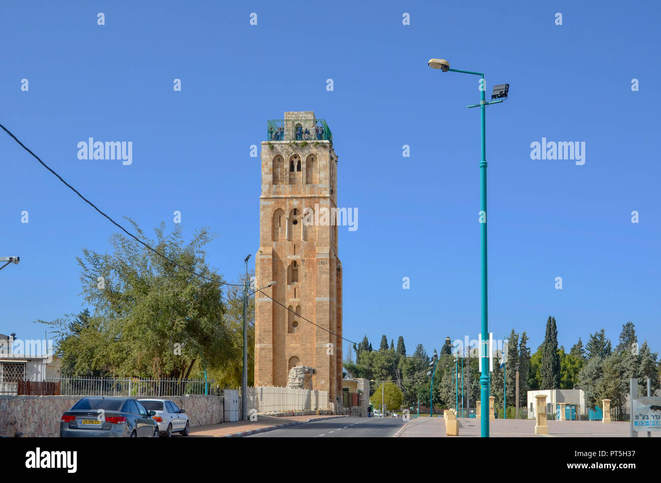 Israel, Ramla, die weiße Moschee (8. Jahrhundert) Letzteres (13. Jahrhundert) weiße hinzugefügt Turm Stockfoto