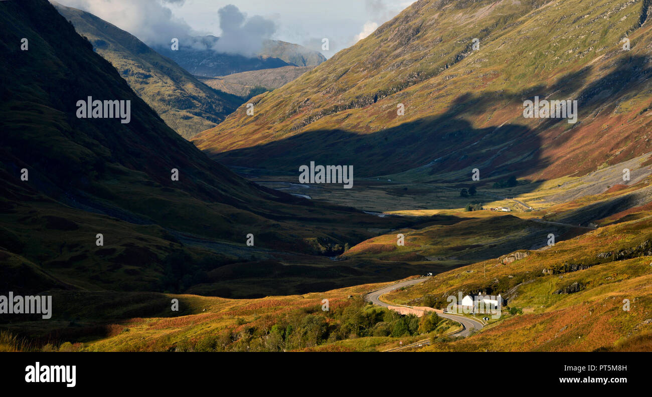 Glen Coe Im Herbst Schottland Stockfotografie Alamy