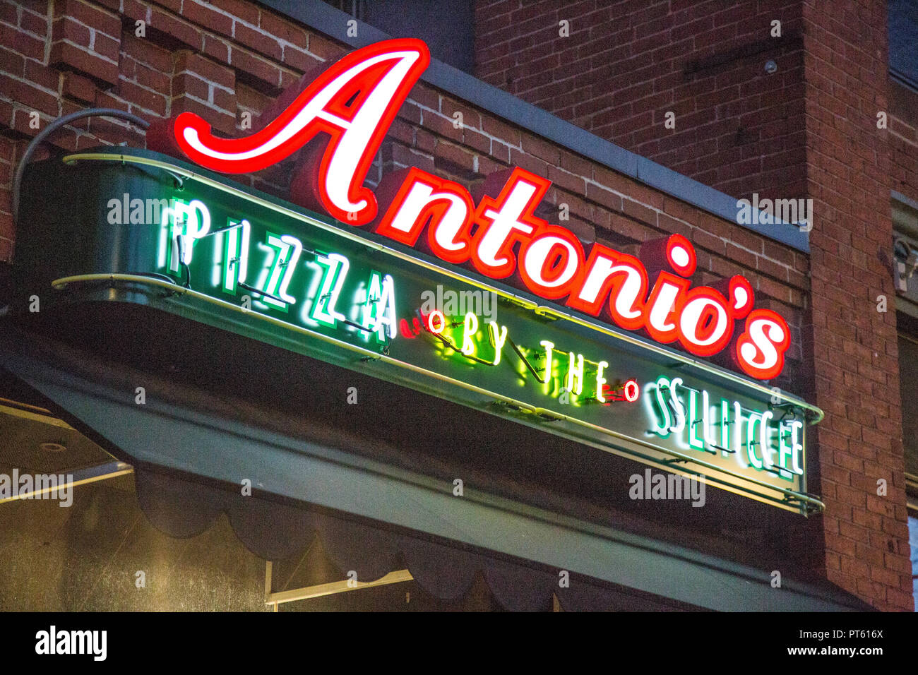Antonio's Pizza auf North Pleasant Street in Amherst, MA Stockfoto