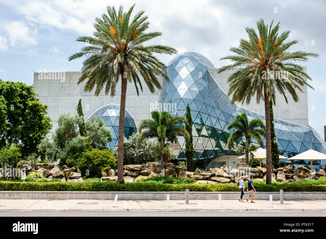St. Saint Petersburg, Florida, Salvador Dali Museum, Bayshore Drive, surrealistische Kunst, Außenglas, Stockfoto