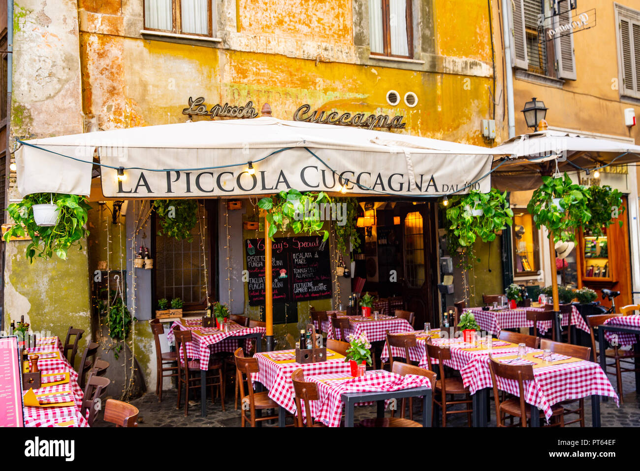 Café und Restaurant im Zentrum von Rom, Latium, Italien Stockfoto