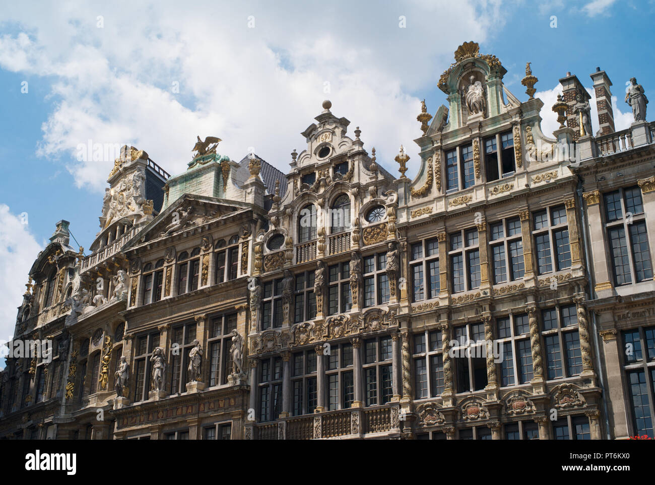 Schön verzierte historische Häuser an der Grande Place in Brüssel, Belgien Stockfoto