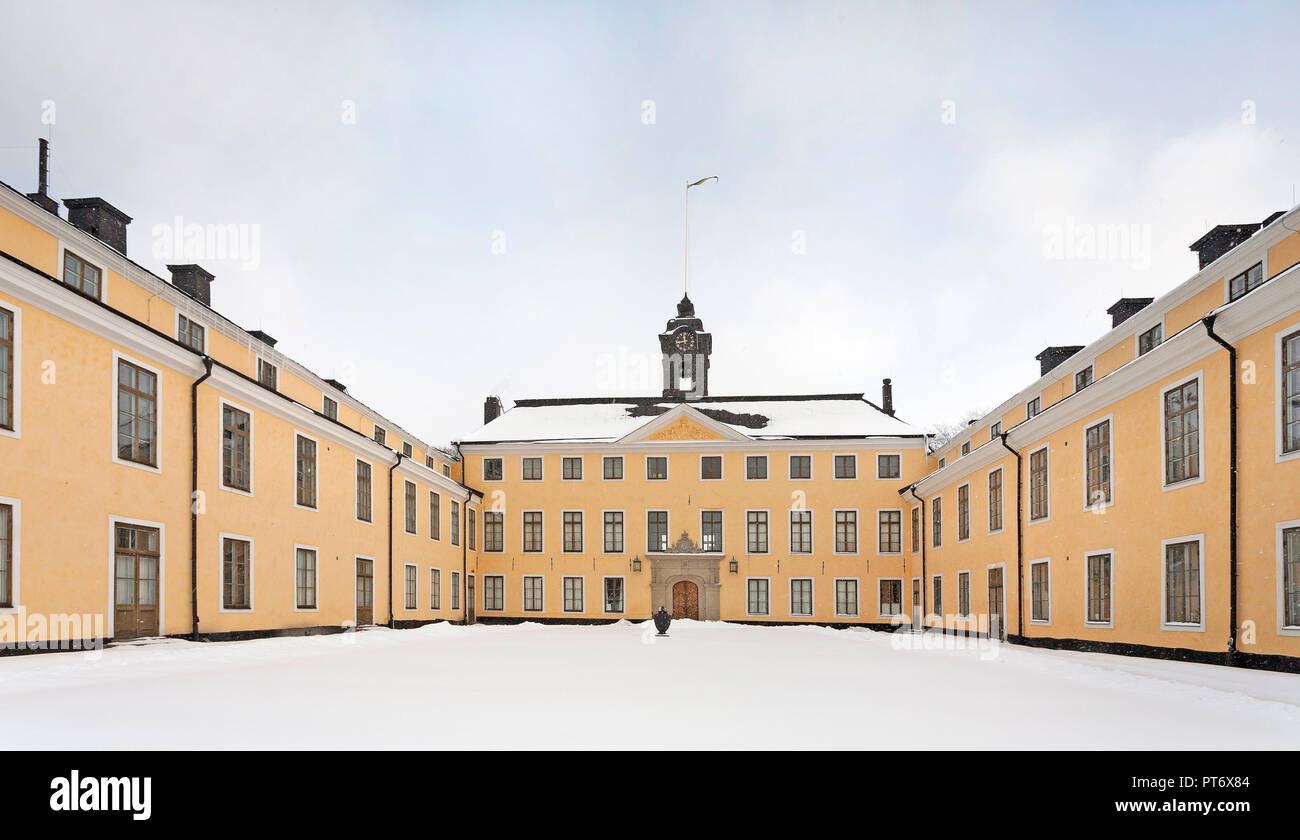 Ulriksdal ist ein königlicher Palast am Ufer des Edsviken im Royal National Park in Solna Gemeinde gelegen, 6 km nördlich von Stockholm Stockfoto