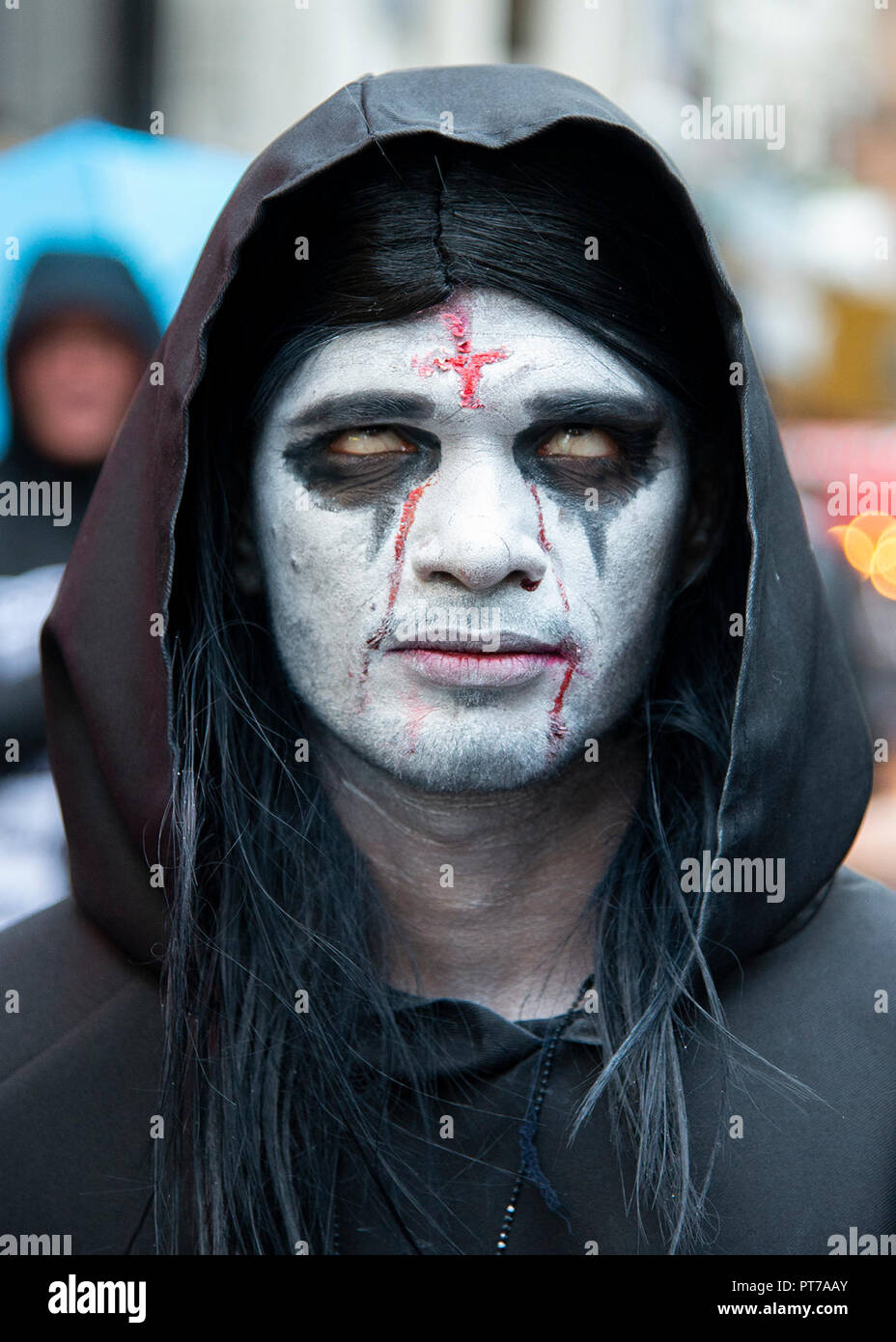 London, Großbritannien. 6. Oktober, 2018. Welt Zombie Tag Credit: A. Bennett Credit: Andrew Bennett/Alamy leben Nachrichten Stockfoto