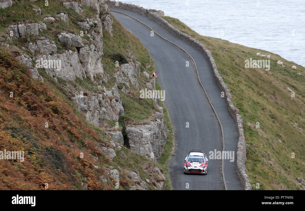 Toyota Gazoo Racing Esapekka Lappi auf den Great Orme Stadium während Tag vier Der DayInsure Wales Rally GB. Stockfoto