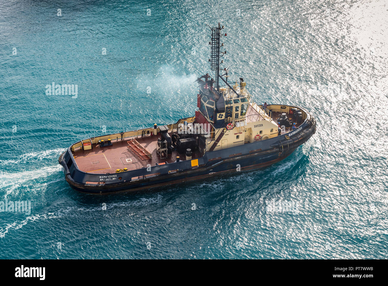 Bridgetown, Barbados - Dezember 18, 2016: Port Authority tug BARBADOS II arbeitet am Hafen Bridgetown, Barbados, Karibik. Stockfoto