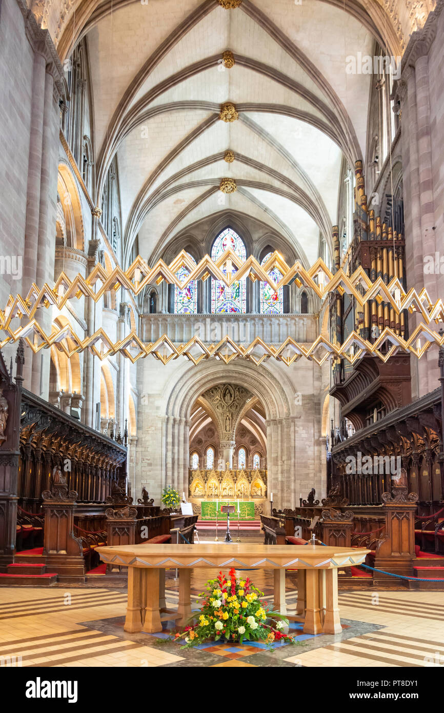 Große Querhaus und Chor, Hereford Cathedral, Hereford, Herefordshire, England, Vereinigtes Königreich Stockfoto