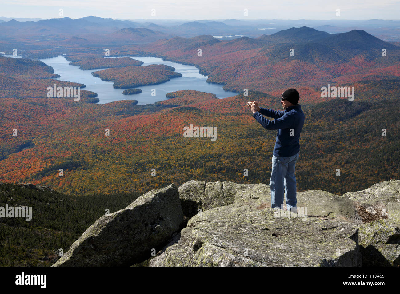 Der Gipfel der Whiteface Mountain mit Blick auf Lake Placid, Adirondacks, New York, USA Stockfoto