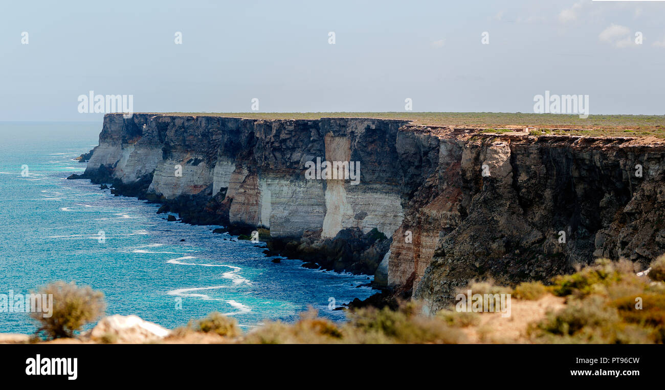 Bunda Cliffs grenzt an die Nullarbor Plain South Australia Stockfoto