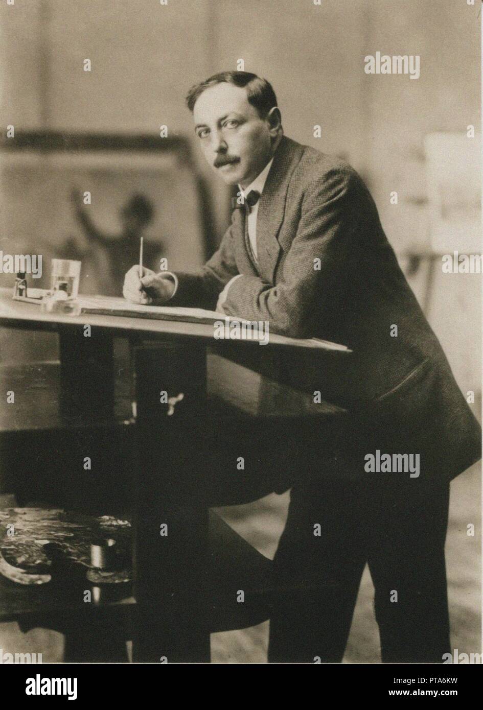 Portrait von Thomas Theodor Heine (1867-1948) in seinem Studio, c 1913. Schöpfer: Anonym. Stockfoto