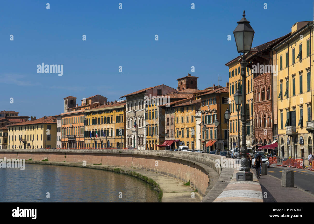 Am Fluss und Fluss in Pisa, Toskana, Italien, Europa Stockfoto