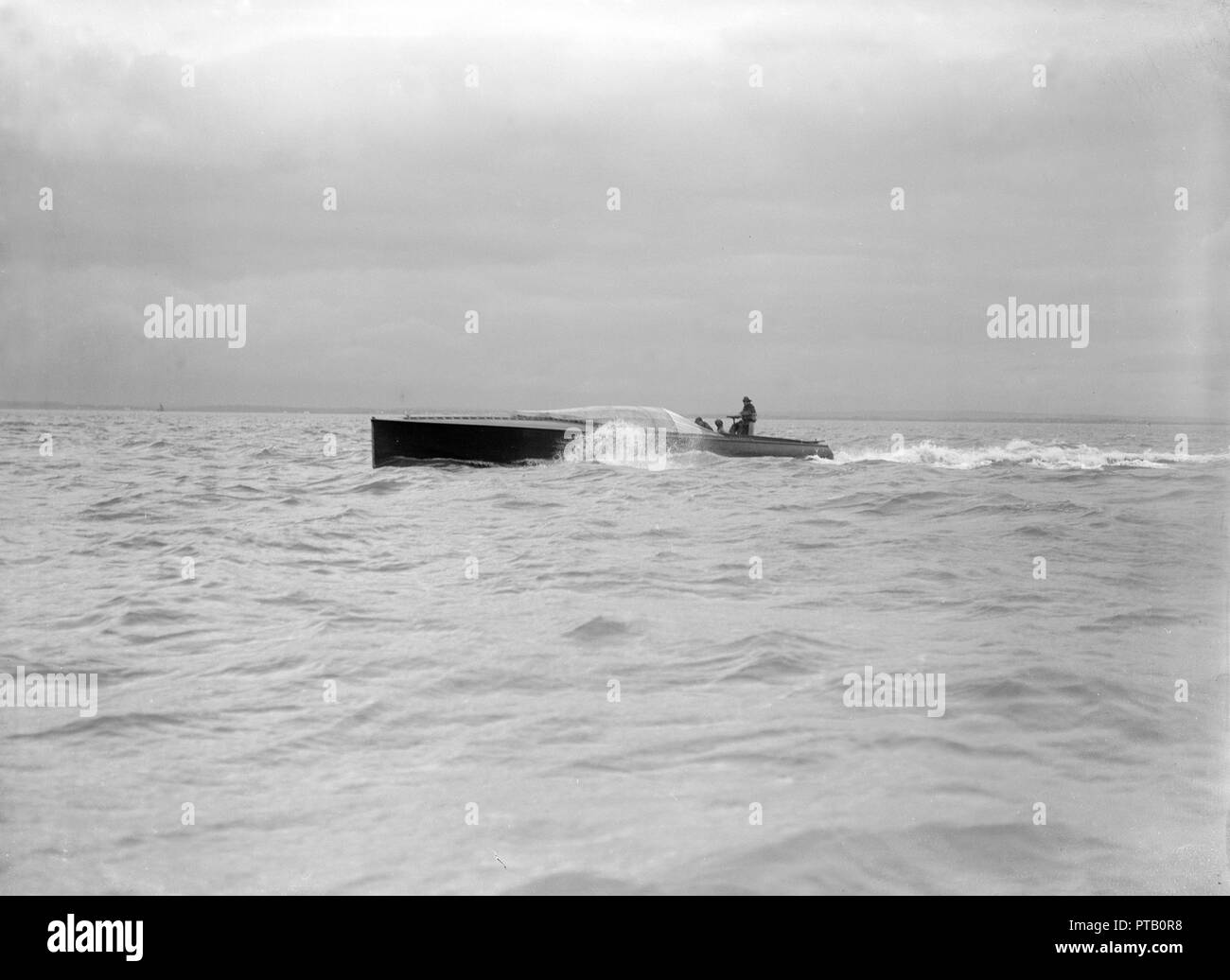 Die hydroplane "brunhilde" unter Art. Schöpfer: Kirk & Söhne von Cowes. Stockfoto