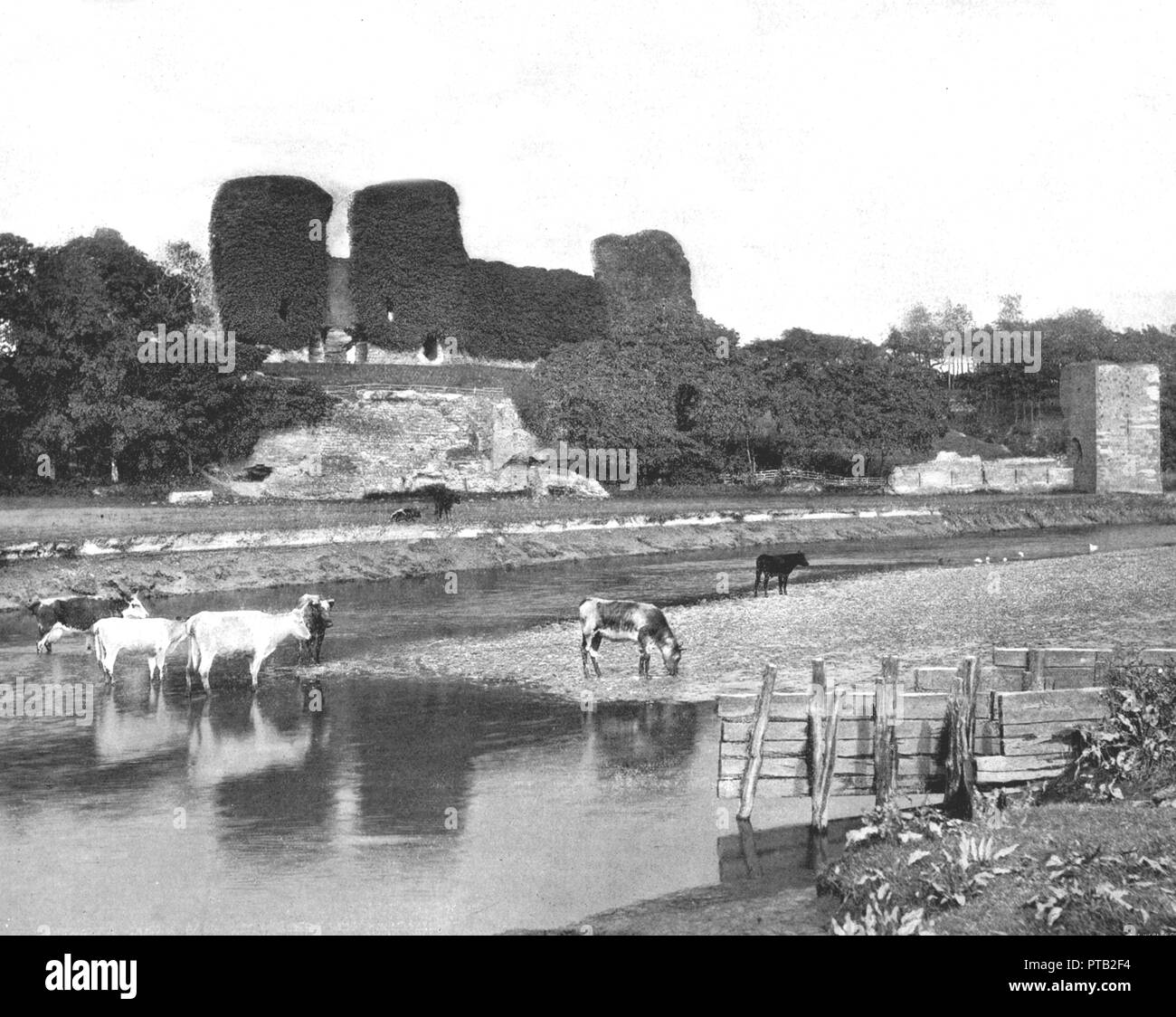 Rhuddlan Castle, Denbighshire, Wales, 1894. Schöpfer: Unbekannt. Stockfoto