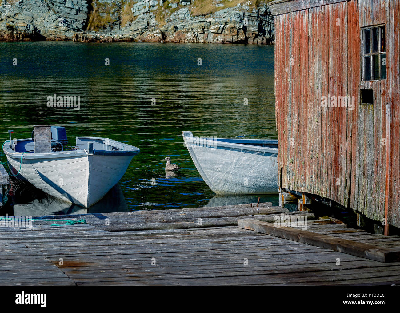 Fischerboote am Wharf in ländlichen Neufundland, Kanada. Stockfoto