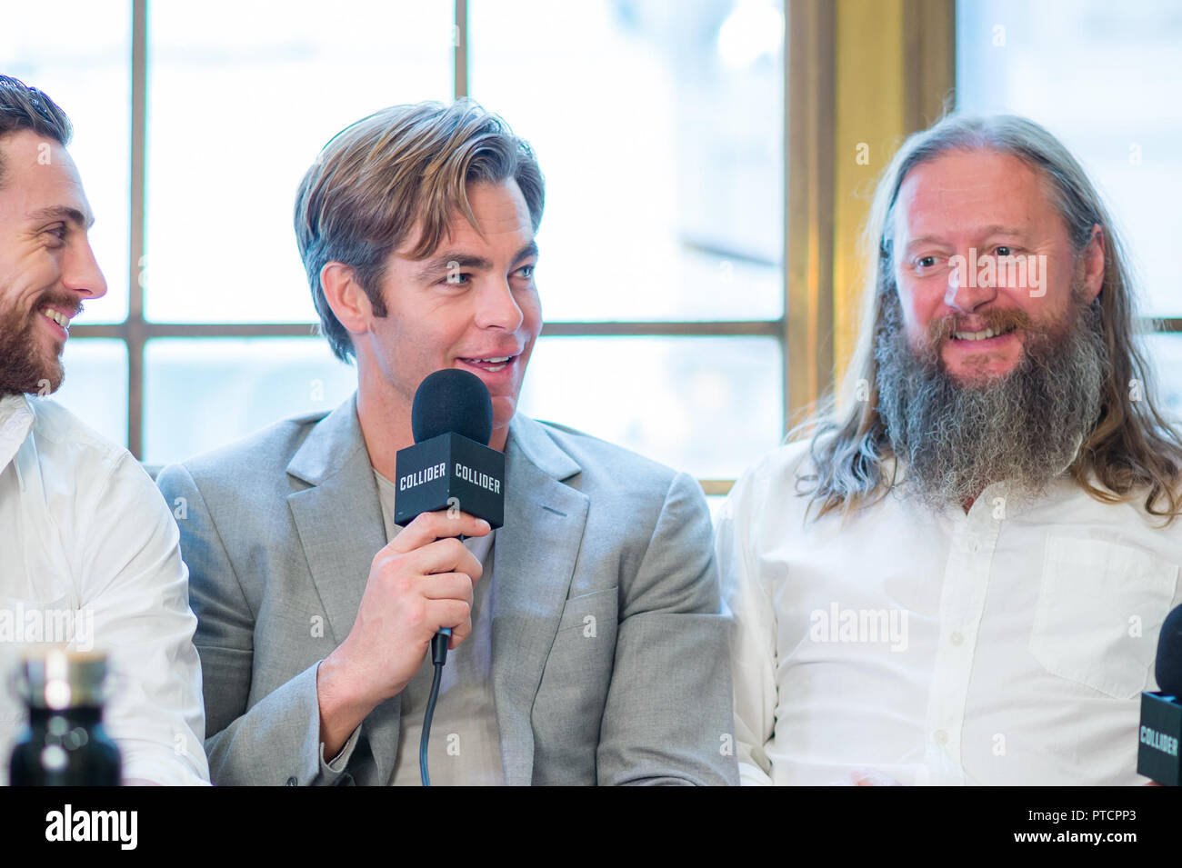 2018 Toronto Film Festival 'Haus des Hosts Aurora' ein Interview mit den Schauspielern von Outlaw King' Mit: Aaron Taylor-Johnson, Chris Pine, David Mackenzie Wo: Toronto, Kanada, wenn: 7. Sep. 2018 Credit: Lu Chau/WENN.com Stockfoto