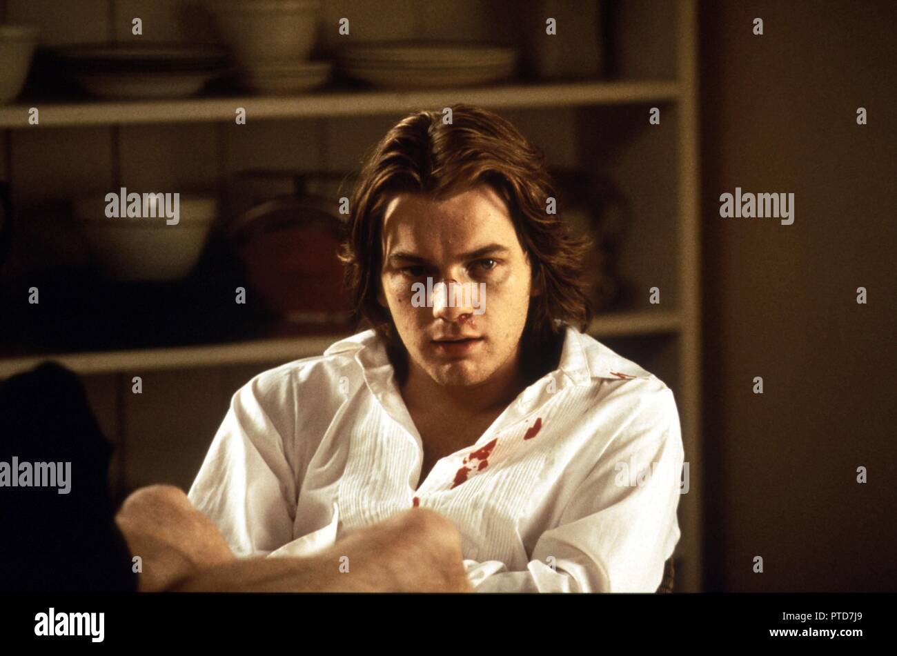 Original Film Titel: SEICHTES GRAB. Englischer Titel: SEICHTES GRAB. Jahr: 1994. Regie: Danny Boyle. Stars: EWAN MCGREGOR. Credit: FILM FOUR INTERNATIONAL/Album Stockfoto