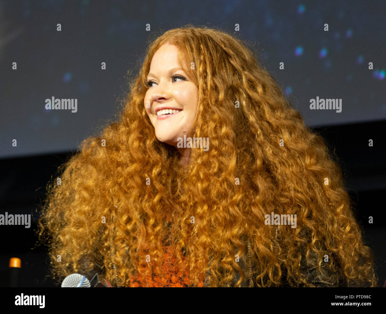 New York, Vereinigte Staaten. 06 Okt, 2018. Maria Wiseman besucht Star Trek: Discovery Panel während der New York Comic Con bei Hulu Theater im Madison Square Garden Credit: Lev Radin/Pacific Press/Alamy leben Nachrichten Stockfoto