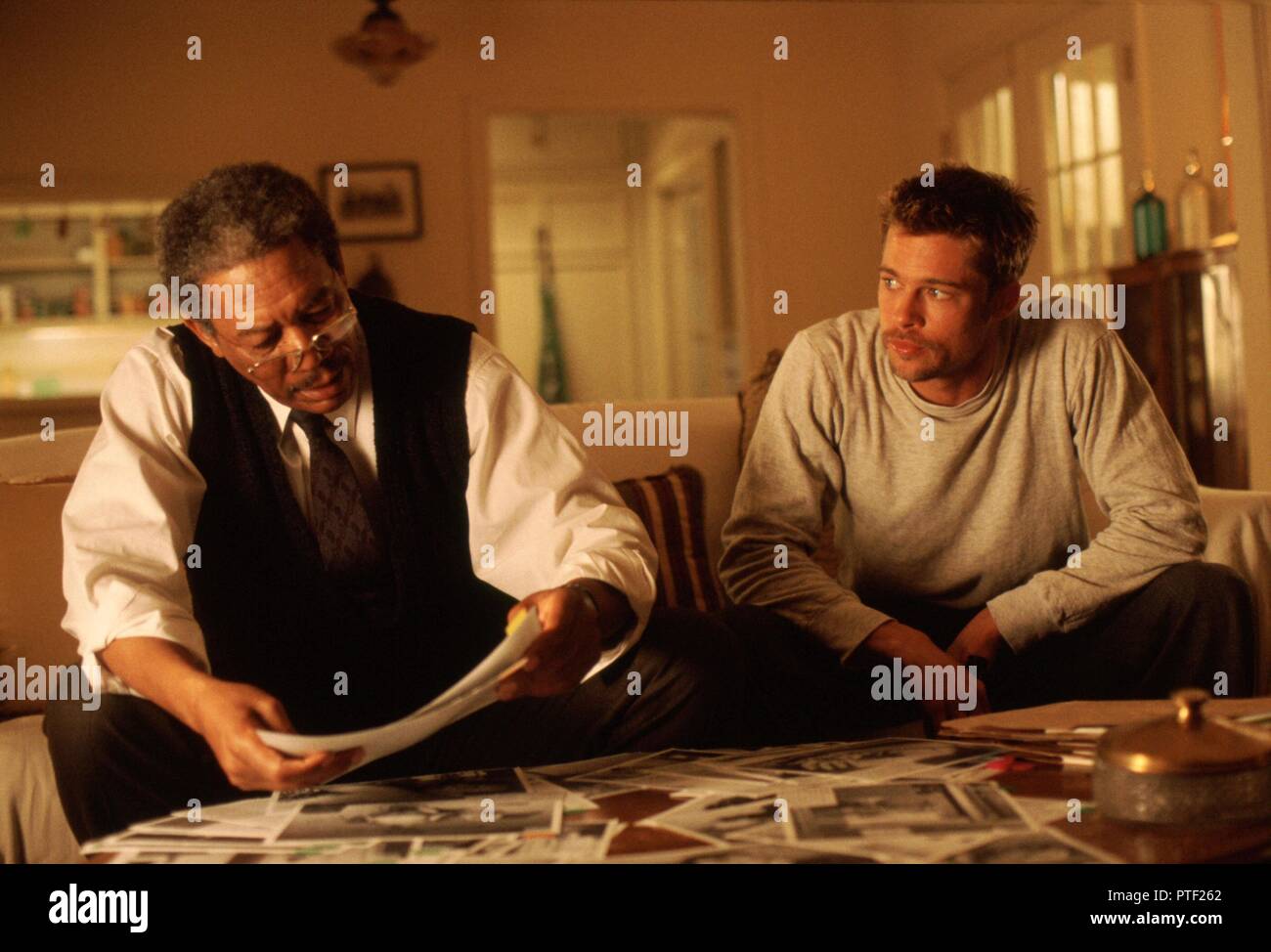 Original Film Titel: 7. Englischer Titel: Sieben. Jahr: 1995. Regie: David Fincher. Stars: Morgan Freeman, BRAD PITT. Quelle: New Line Cinema/Album Stockfoto