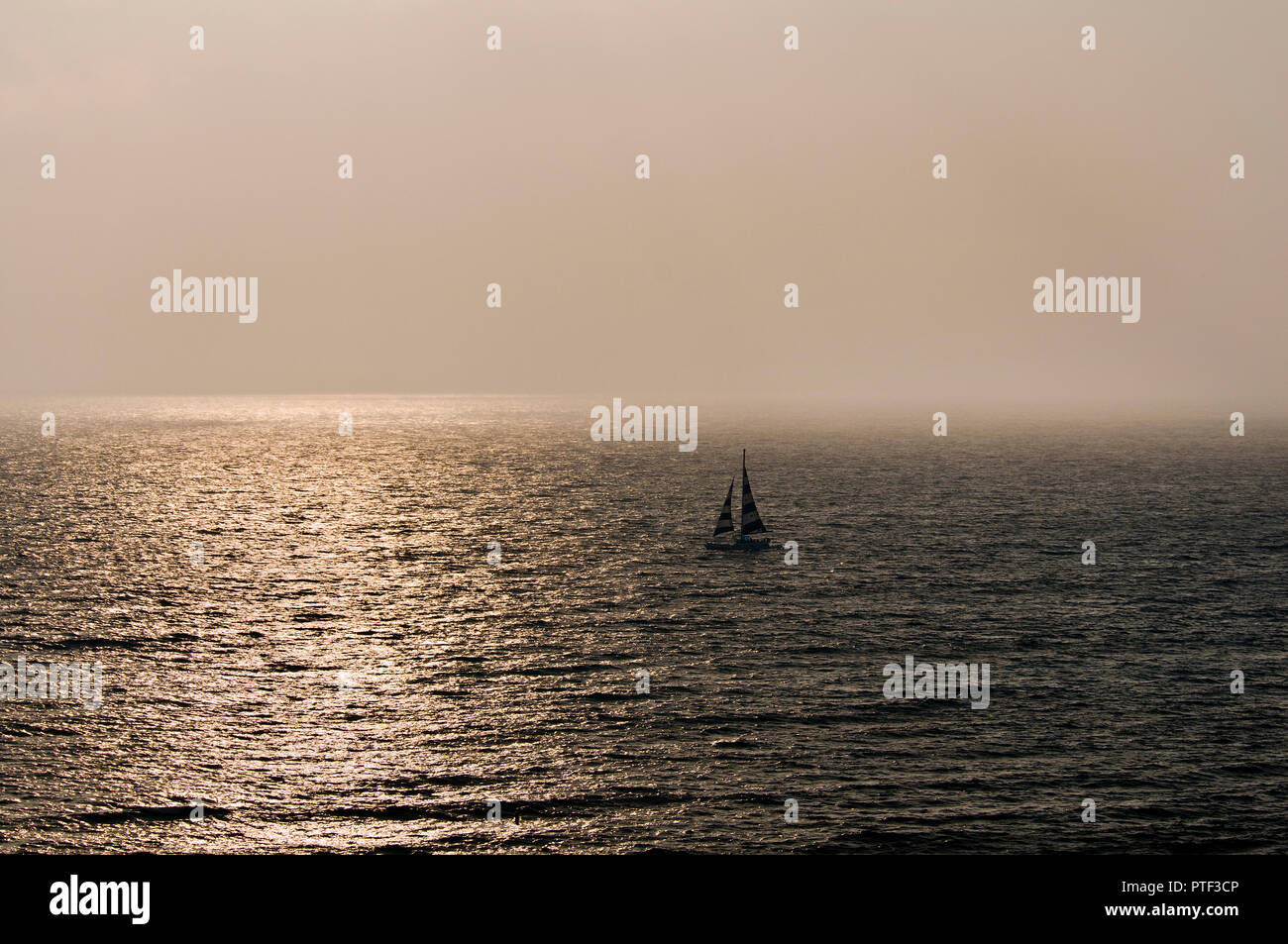 Golden sunrise in Waikiki, Oahu, Hawaii Stockfoto