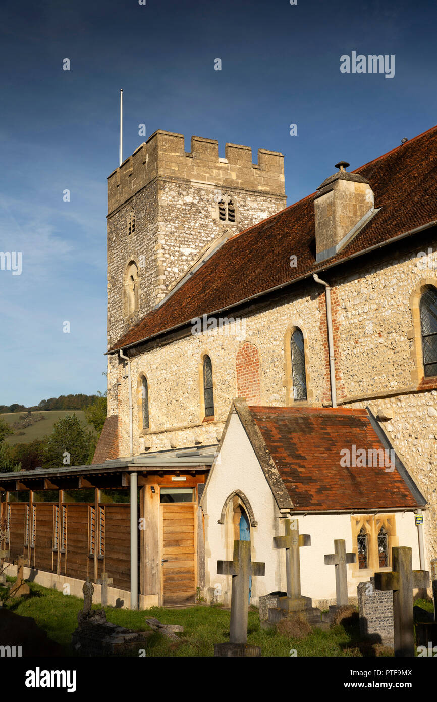 England, Berkshire, Goring an der Themse, der Hl. Thomas von Canterbury Pfarrkirche, modernen Holzmöbeln gekleideten Erweiterung der alten Kirche Stockfoto