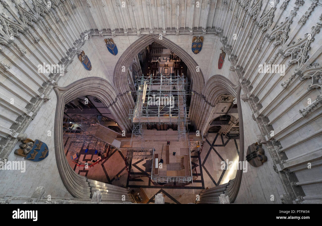 Ein großes Renovierungsprojekt York Minster's Grand Organ erhält unterwegs mit der Entfernung von 5,403 Leitungen, die zu einem Workshop in Durham zur Reparatur gebracht werden. Stockfoto