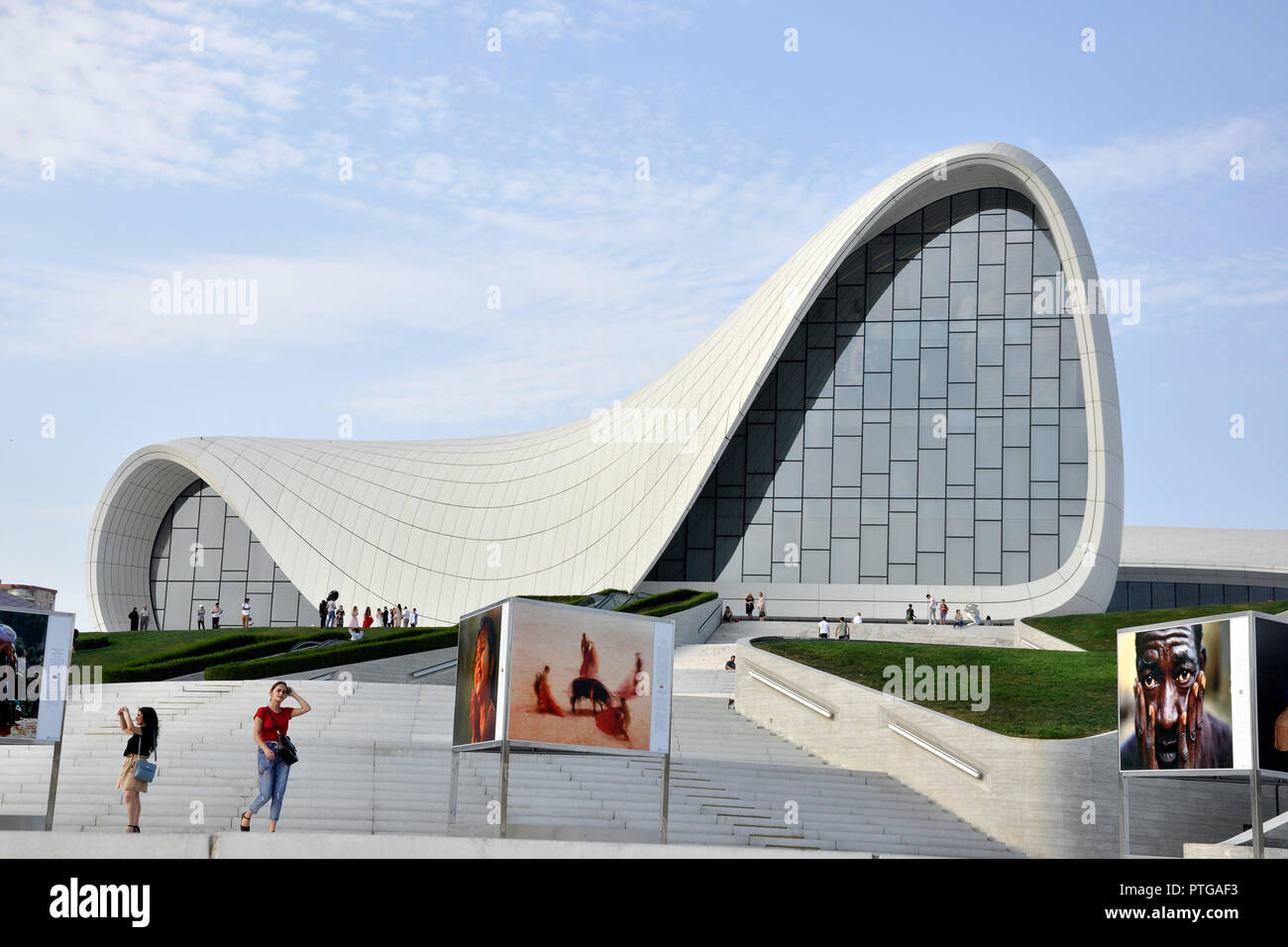 Aserbaidschan, Baku, der Heydar Aliyev Kulturzentrum Stockfoto