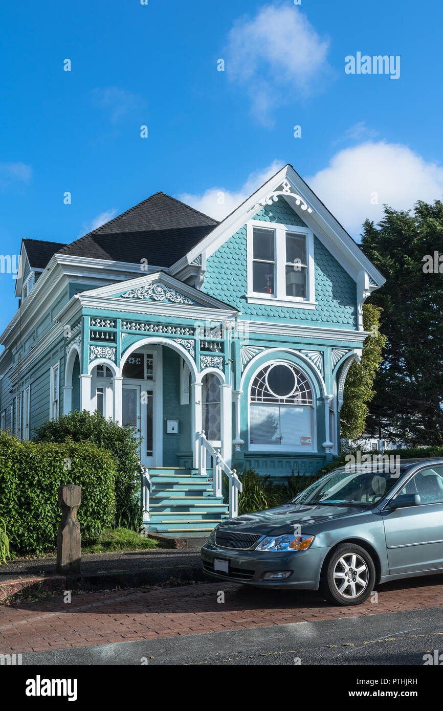 Eureka, Kalifornien, USA - Juni 5, 2017: ein Hellblau viktorianischen Haus in Eureka Stockfoto