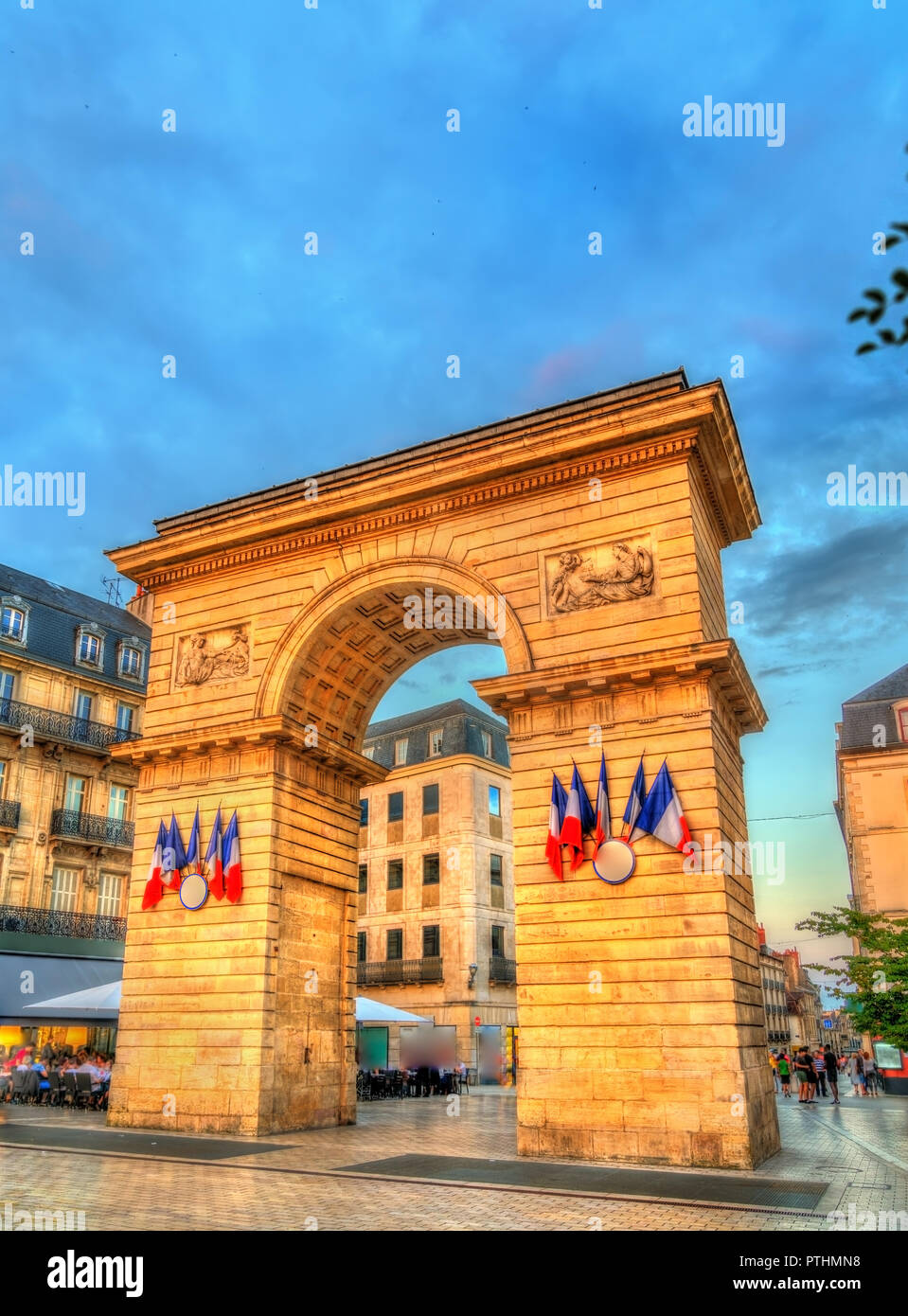 Die Guillaume Gate bei Sonnenuntergang in Dijon, Frankreich Stockfoto